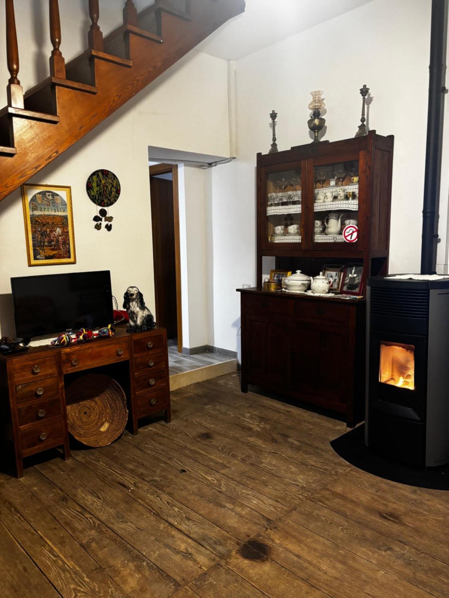 Casa Cortes Desulo Dış mekan fotoğraf